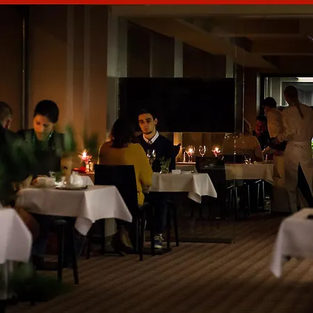 Kongres Roca Отель Кошице